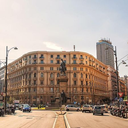 Be Italian Flat Piazza Bovio 22 Hotel Naples Luaran gambar