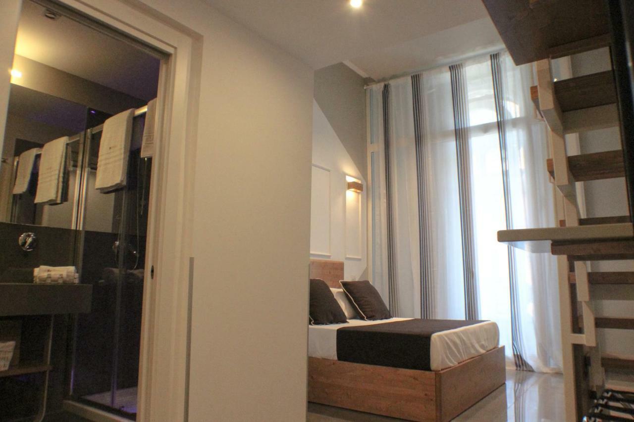 Be Italian Flat Piazza Bovio 22 Hotel Naples Luaran gambar