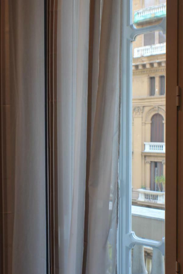 Be Italian Flat Piazza Bovio 22 Hotel Naples Luaran gambar
