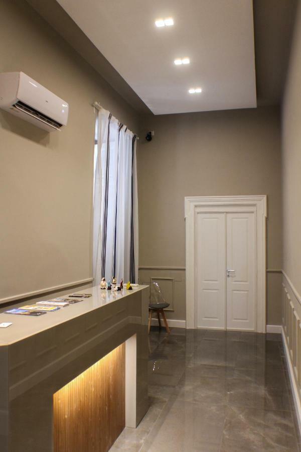 Be Italian Flat Piazza Bovio 22 Hotel Naples Luaran gambar