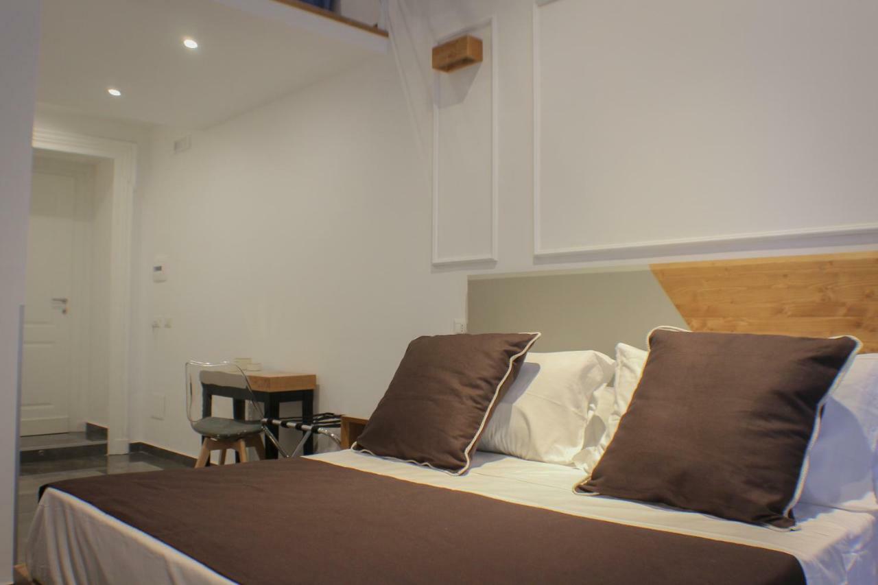Be Italian Flat Piazza Bovio 22 Hotel Naples Luaran gambar