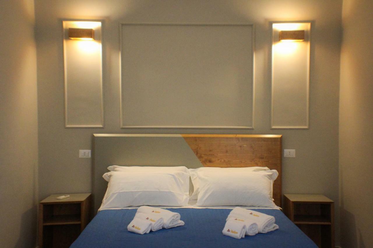 Be Italian Flat Piazza Bovio 22 Hotel Naples Luaran gambar