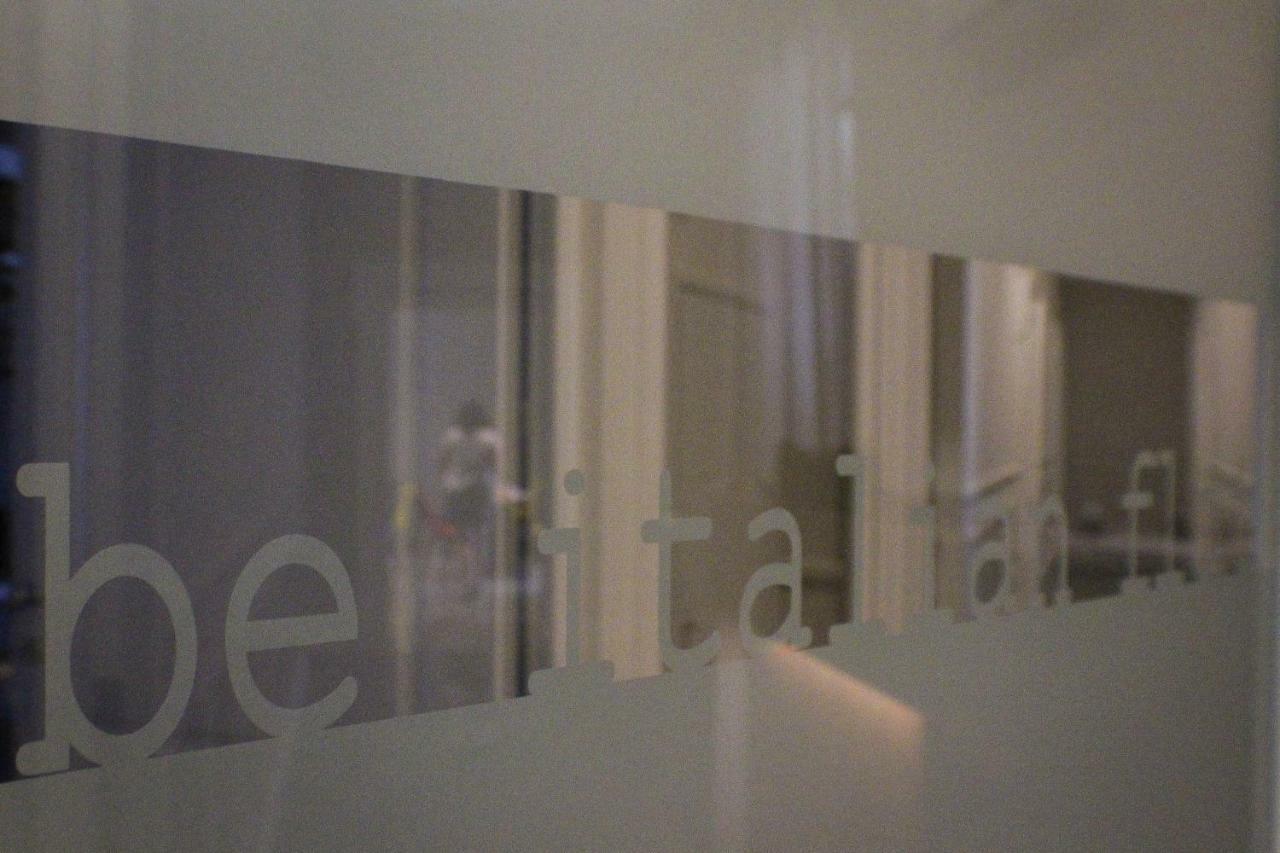 Be Italian Flat Piazza Bovio 22 Hotel Naples Luaran gambar