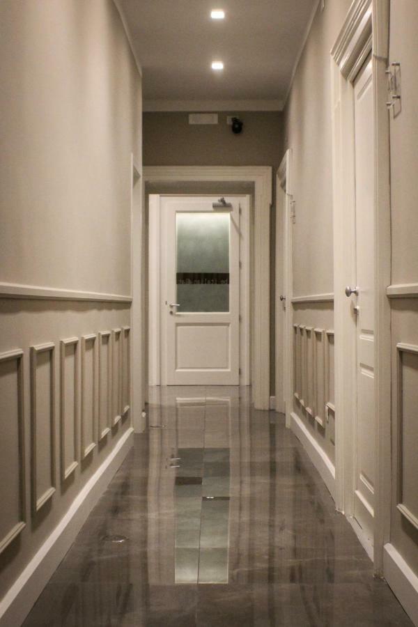 Be Italian Flat Piazza Bovio 22 Hotel Naples Luaran gambar